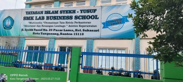 Yayasan Syeh Yusuf SMK LAB Business School Kota Tangerang, Tahan Ijazah Kelulusan.