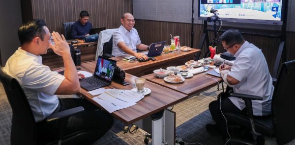 Tentunya kami ingin menyukseskan juga, mengintegrasikan, utamanya layanan Sertipikat Tanah Elektronik.