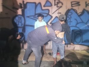 Petugas Kepolisian dari Polsek Mamajang Polrestabes Makassar menggelar patroli rutin antisipasi gangguan kamtibmas.