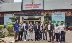 Didampingi PH PPWI, Wilson Lalengke Penuhi Undangan Klarifikasi Krimsus Polda Metro Jaya.