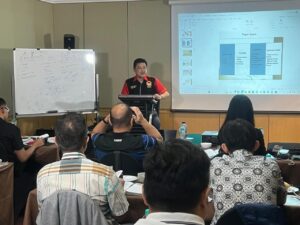 ALVIN LIM AJARKAN KECERDASAN KEUANGAN UNTUK CIPTAKAN GENERASI KAYA.