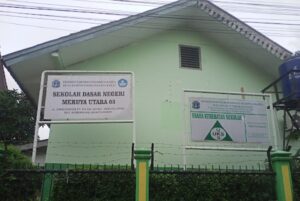 Orang tua murid minta pada isfektorat periksa kepala sekolah SDN 03.