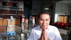 Matan Wakil DPR Azis Syamsuddin menjadi terdakwa kasus dugaan korupsi.