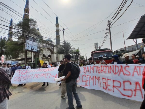 Ketua Umum SEMMI Tangerang, Indri Damayanthi mempertanyakan keikutsertaan DPRD.