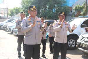 Kunjungi Polsek Kresek, Kapolresta Tangerang Ajak Jajaran Teguhkan Komitmen Layani Masyarakat*