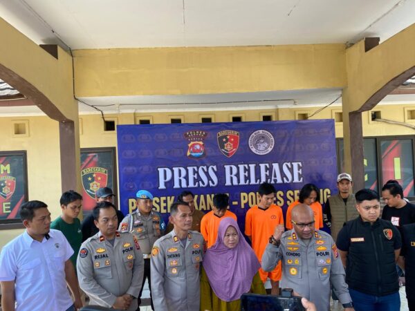 Polsek Cikande dan Resmob Satreskrim Polres Serang Tangkap Pelaku Ganjal ATM