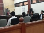 Vivi Selvia alias sofi satu kamar dengan Arsa Satria Nugroho di kos 302 pelangi.